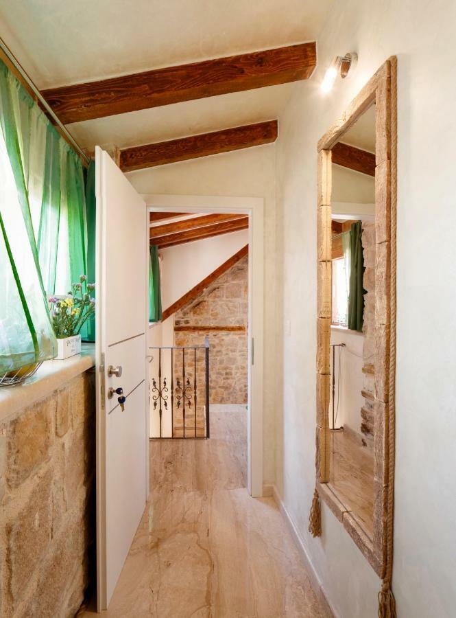 Stone House Luxury Rooms 스플리트 외부 사진